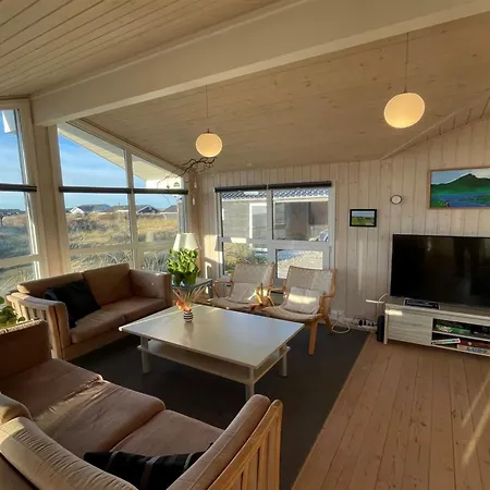 Holiday home Zuhra - 400m From The Sea By Interhome Hjorring