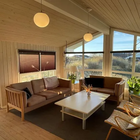 Holiday home Zuhra - 400m From The Sea By Interhome *